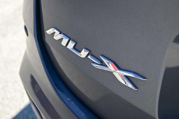 2022 Isuzu MU-X LS-T