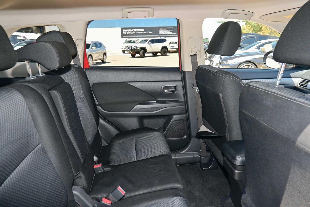 2016 Mitsubishi Outlander LS ZK