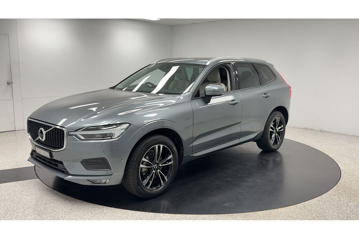 2019 Volvo XC60 D4 Momentum