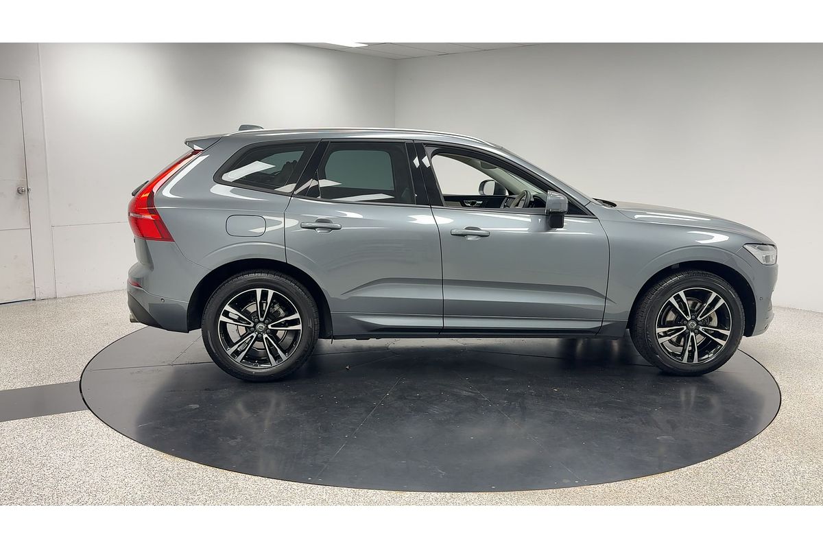 2019 Volvo XC60 D4 Momentum