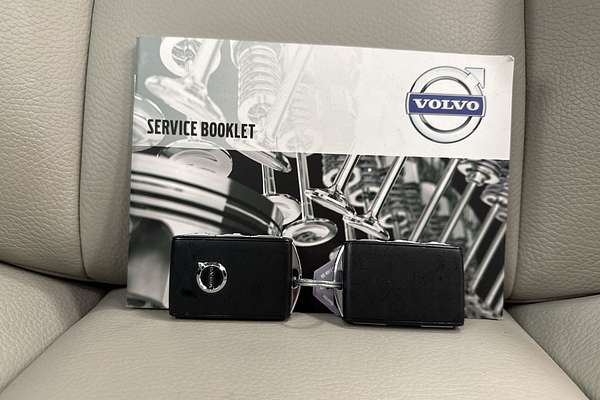 2019 Volvo XC60 D4 Momentum