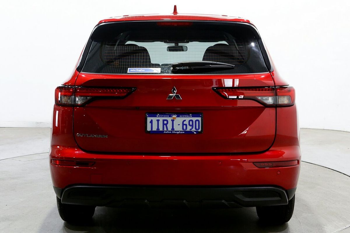 2024 Mitsubishi Outlander ES ZM