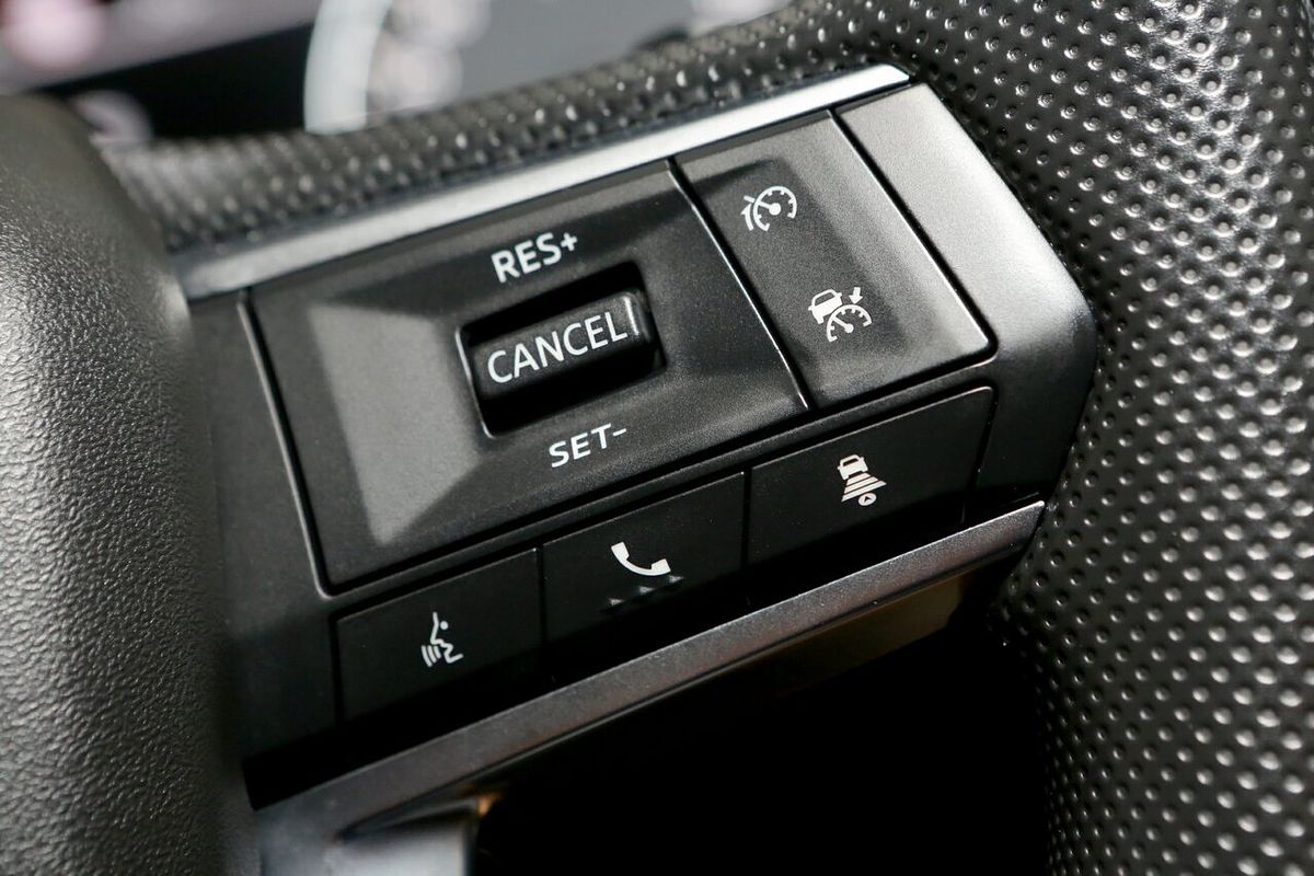 2024 Mitsubishi Outlander ES ZM