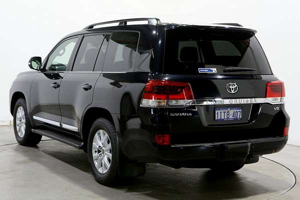 2021 Toyota Landcruiser Sahara VDJ200R