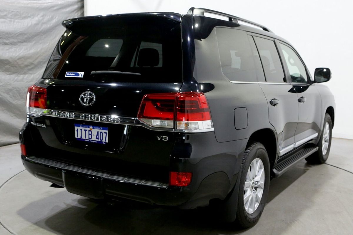 2021 Toyota Landcruiser Sahara VDJ200R