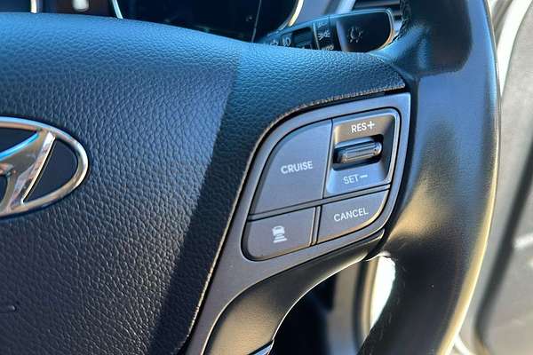 2016 Hyundai Santa Fe Highlander DM3 Series II