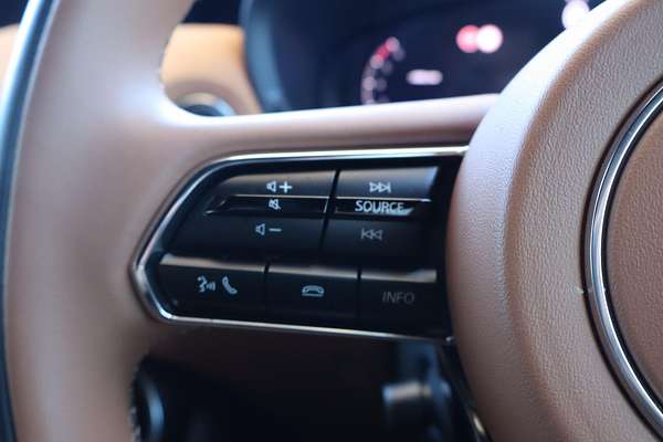 2025 Mazda CX-80 D50e Azami KL