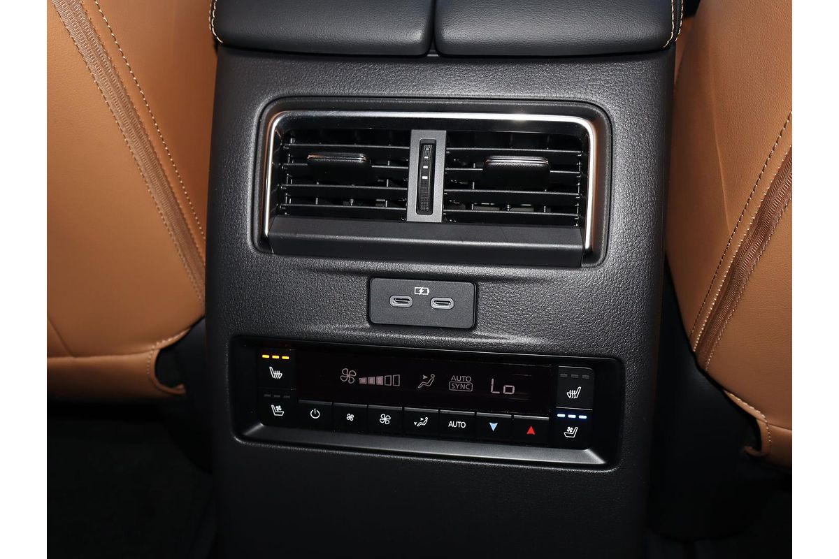 2025 Mazda CX-80 D50e Azami KL