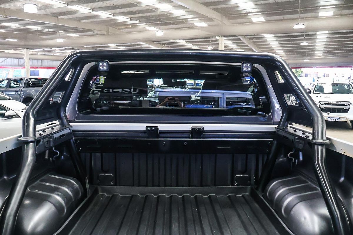 2020 Toyota Hilux Rugged X GUN126R 4X4