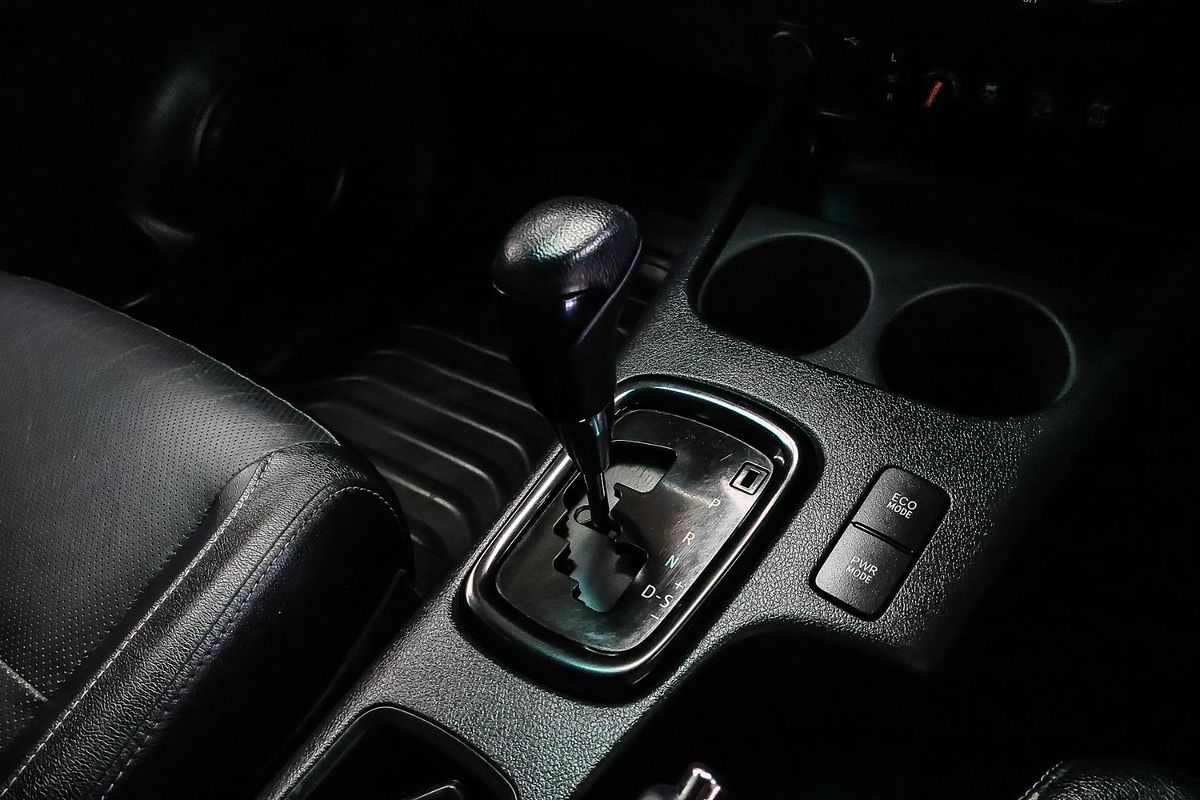 2020 Toyota Hilux Rugged X GUN126R 4X4