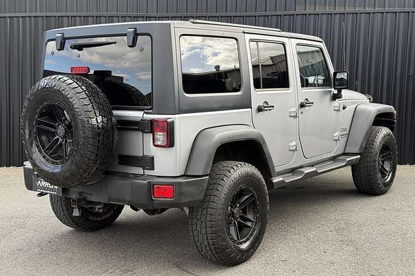 2014 Jeep Wrangler Unlimited Sport JK