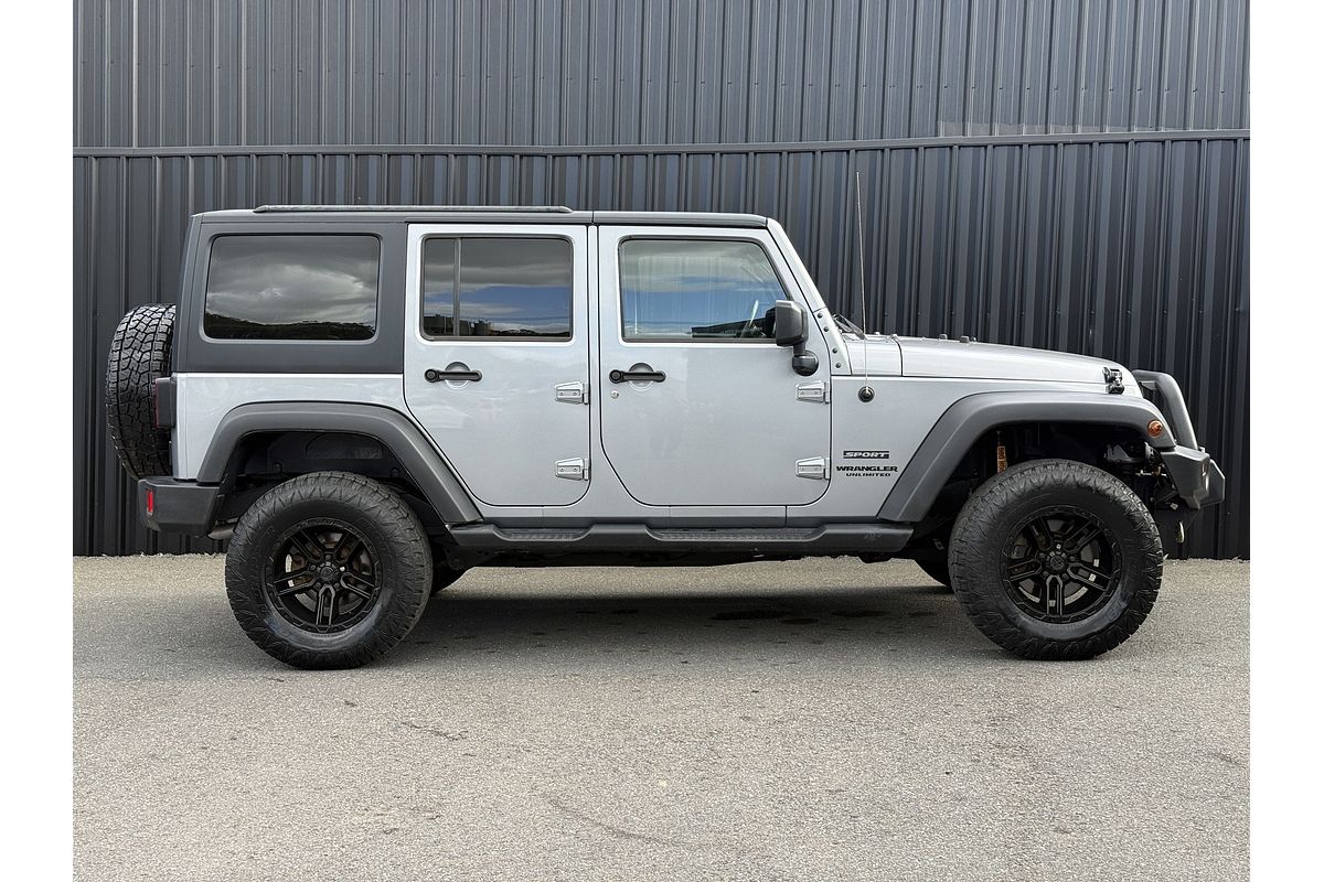 2014 Jeep Wrangler Unlimited Sport JK