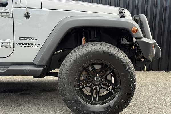 2014 Jeep Wrangler Unlimited Sport JK