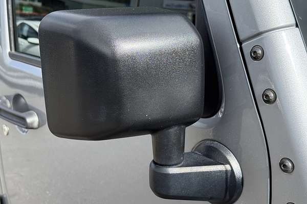 2014 Jeep Wrangler Unlimited Sport JK