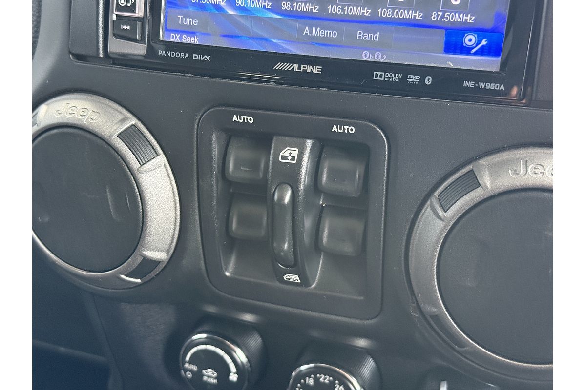 2014 Jeep Wrangler Unlimited Sport JK