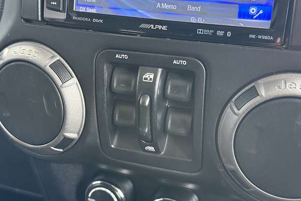 2014 Jeep Wrangler Unlimited Sport JK