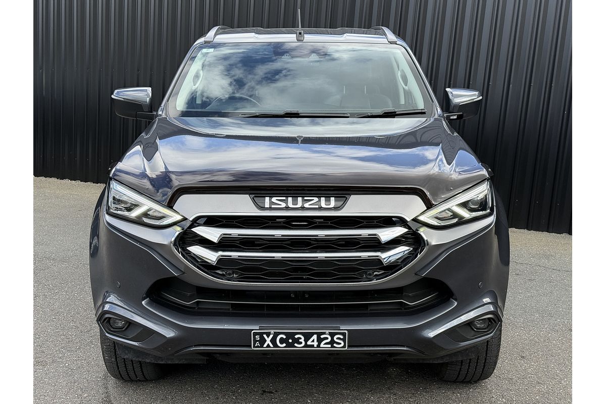 2022 Isuzu MU-X LS-T