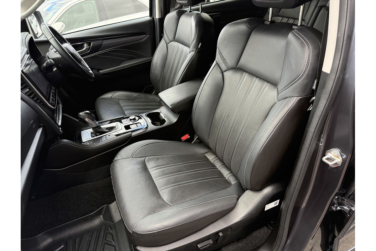 2022 Isuzu MU-X LS-T