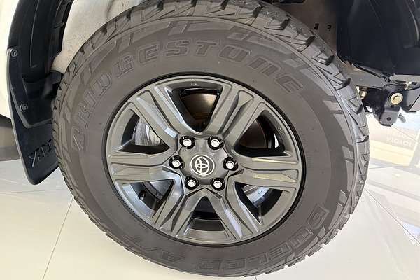 2022 Toyota Hilux SR GUN126R 4X4