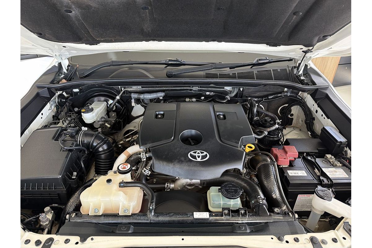 2022 Toyota Hilux SR GUN126R 4X4