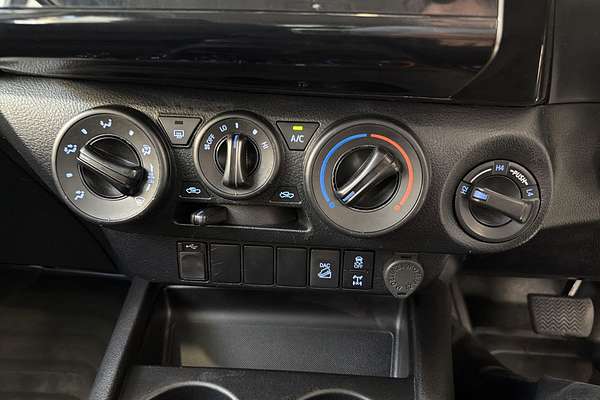 2022 Toyota Hilux SR GUN126R 4X4