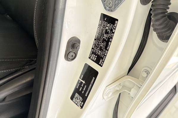 2022 Toyota Hilux SR GUN126R 4X4