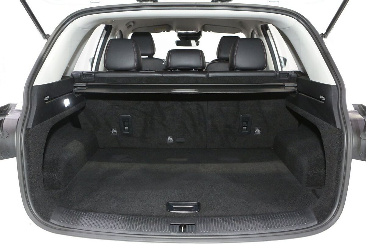 2024 MG HS Vibe SAS23