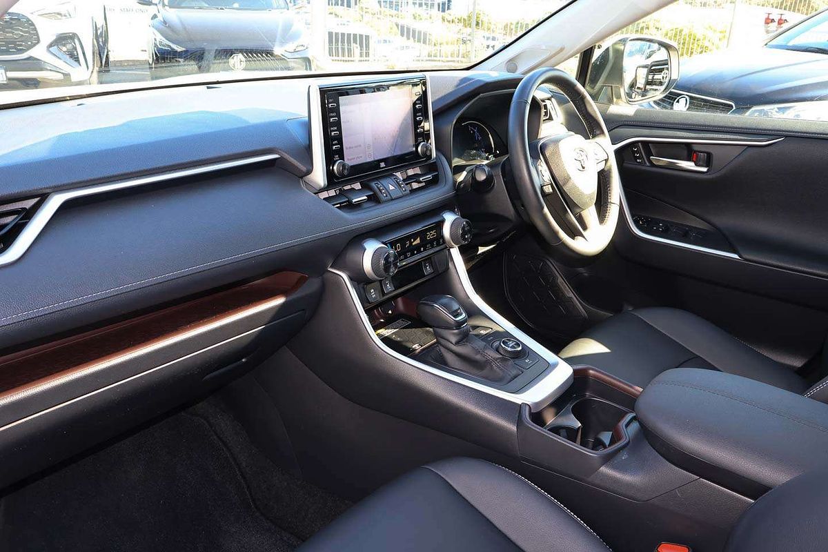 2021 Toyota RAV4 Cruiser AXAH54R