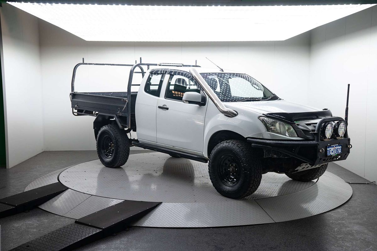 2015 Isuzu D-MAX SX 4X4