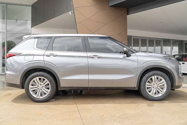 2021 Mitsubishi Outlander ES ZL