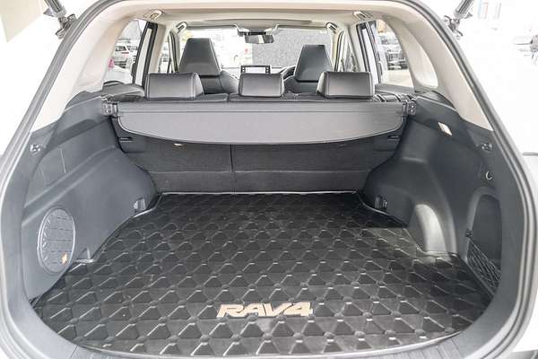 2022 Toyota RAV4 Cruiser AXAH52R