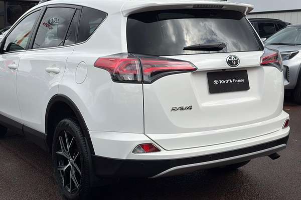 2016 Toyota RAV4 GXL ZSA42R