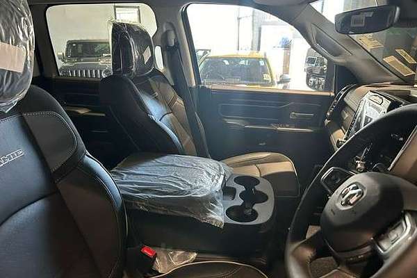 2024 RAM 2500 Laramie Rambox DJ 4X4