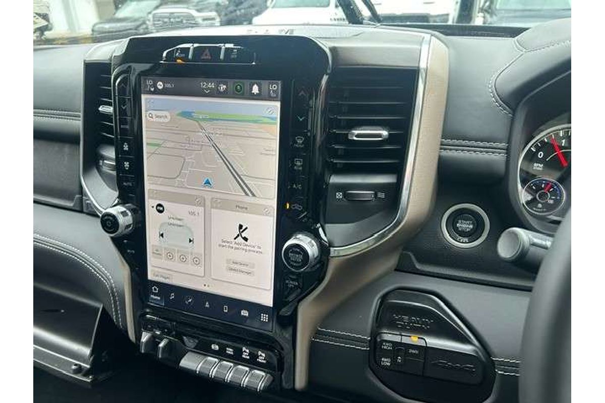 2024 RAM 2500 Laramie Rambox DJ 4X4