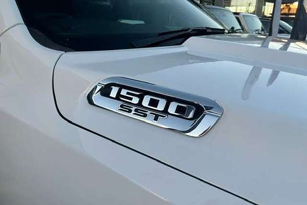 2025 RAM 1500 Laramie Sport Hurricane SO RamBox DT 4X4 SWB