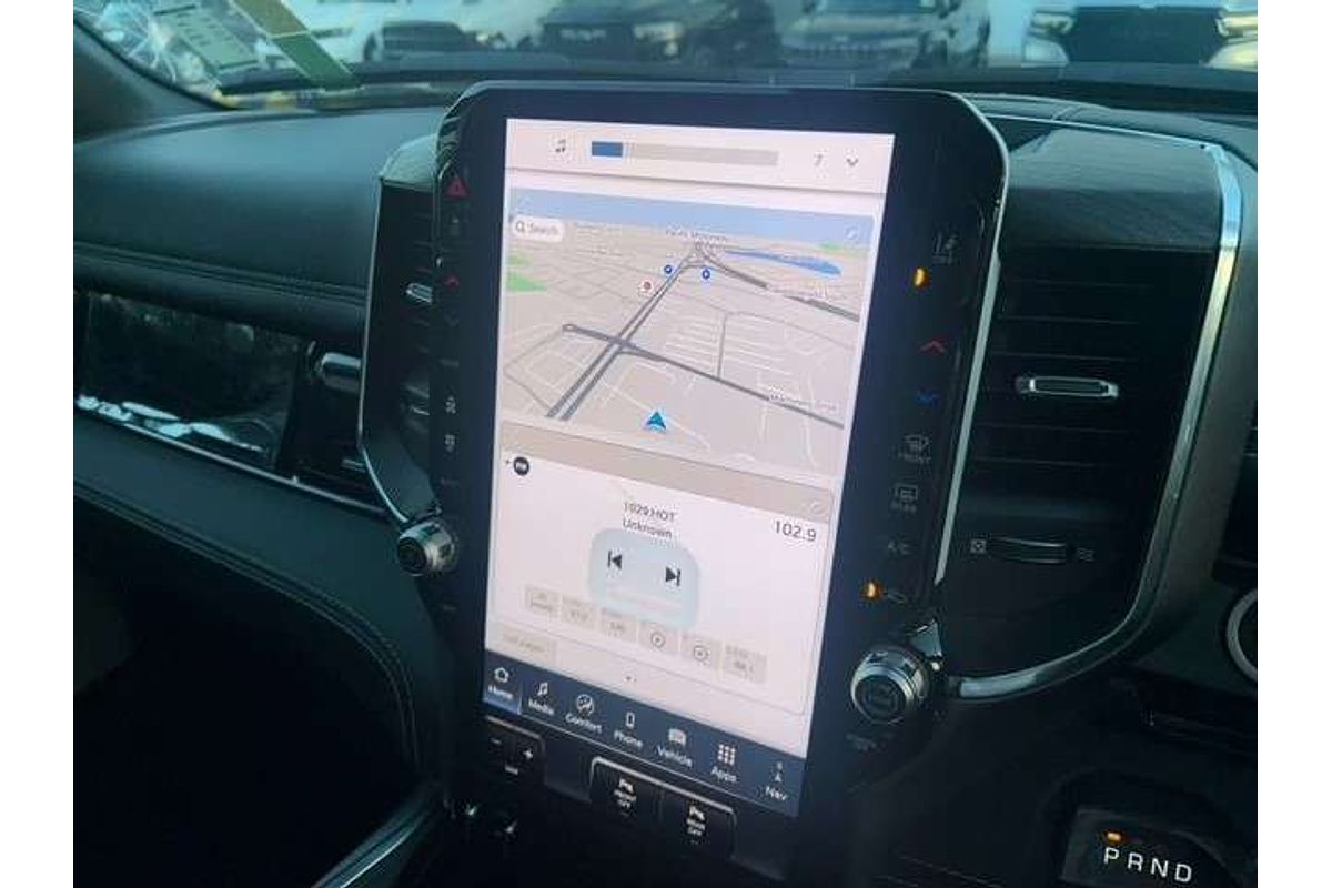 2025 RAM 1500 Laramie Sport Hurricane SO RamBox DT 4X4 SWB