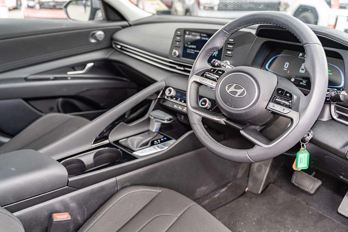 2024 Hyundai i30 Hybrid CN7.V2