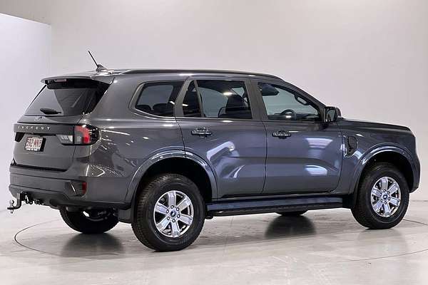 2024 Ford Everest Ambiente 2.0L