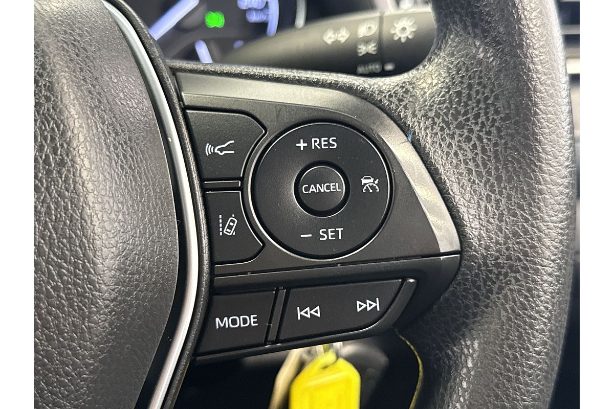 2019 Toyota Camry Ascent ASV70R