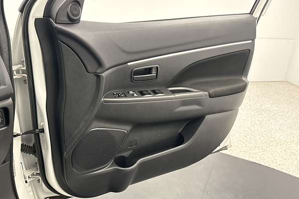 2022 Mitsubishi ASX ES XD