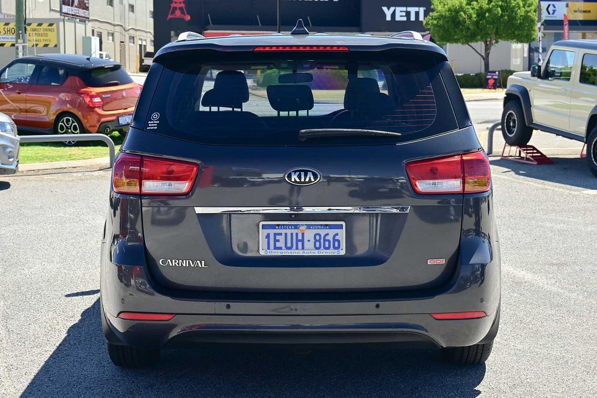 2015 Kia Carnival S YP