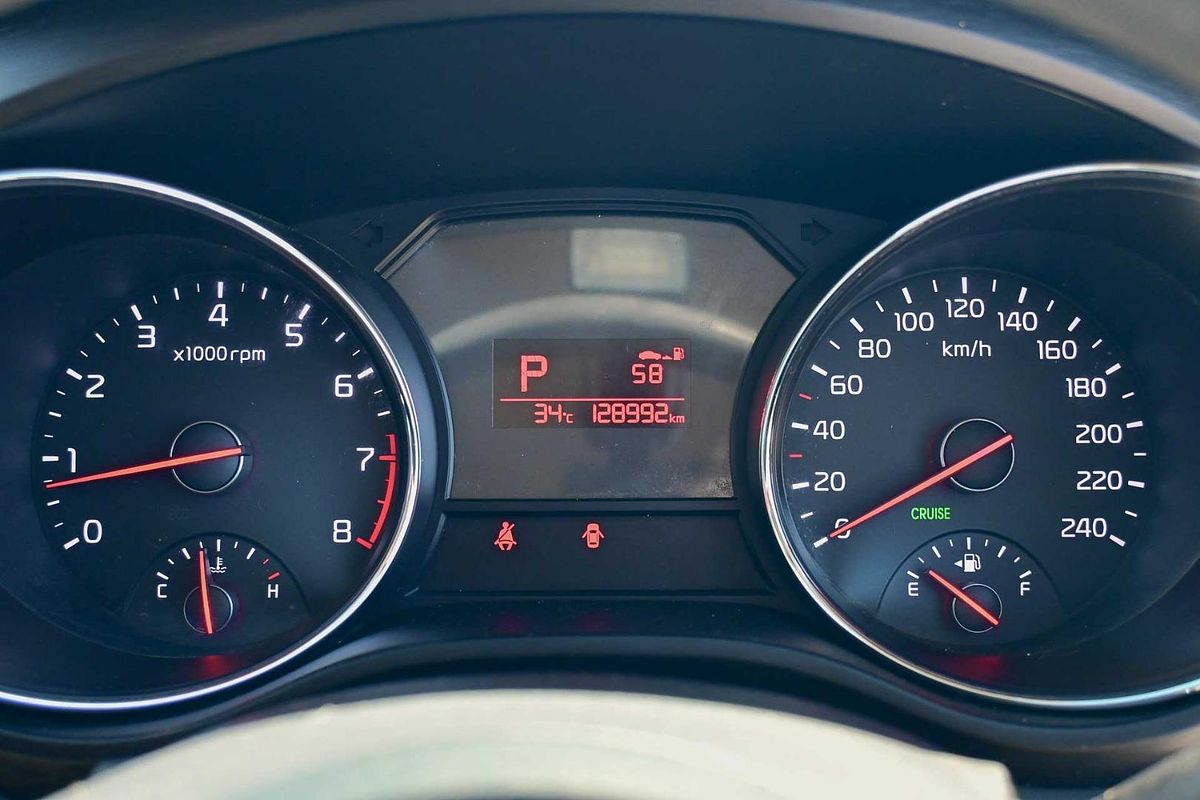 2015 Kia Carnival S YP