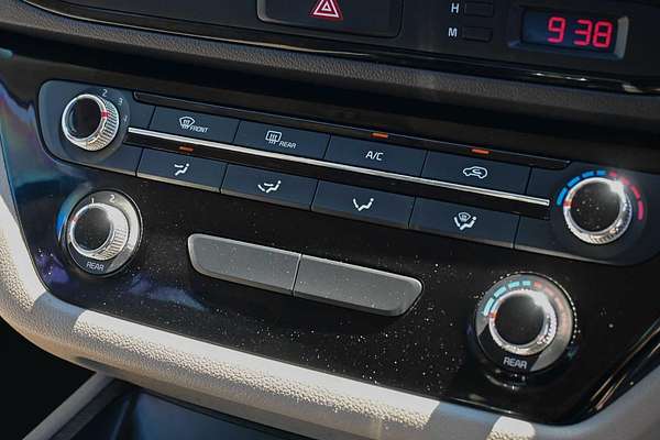 2015 Kia Carnival S YP