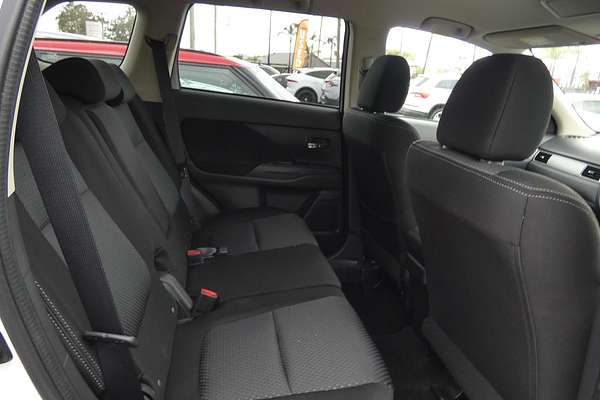 2016 Mitsubishi Outlander LS ZK