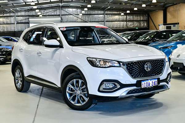 2022 MG HS Vibe SAS23