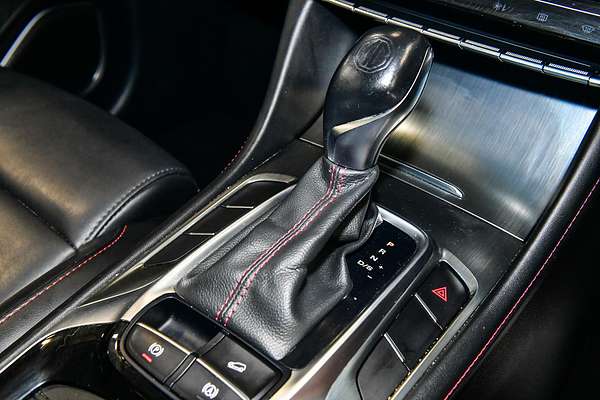 2022 MG HS Vibe SAS23