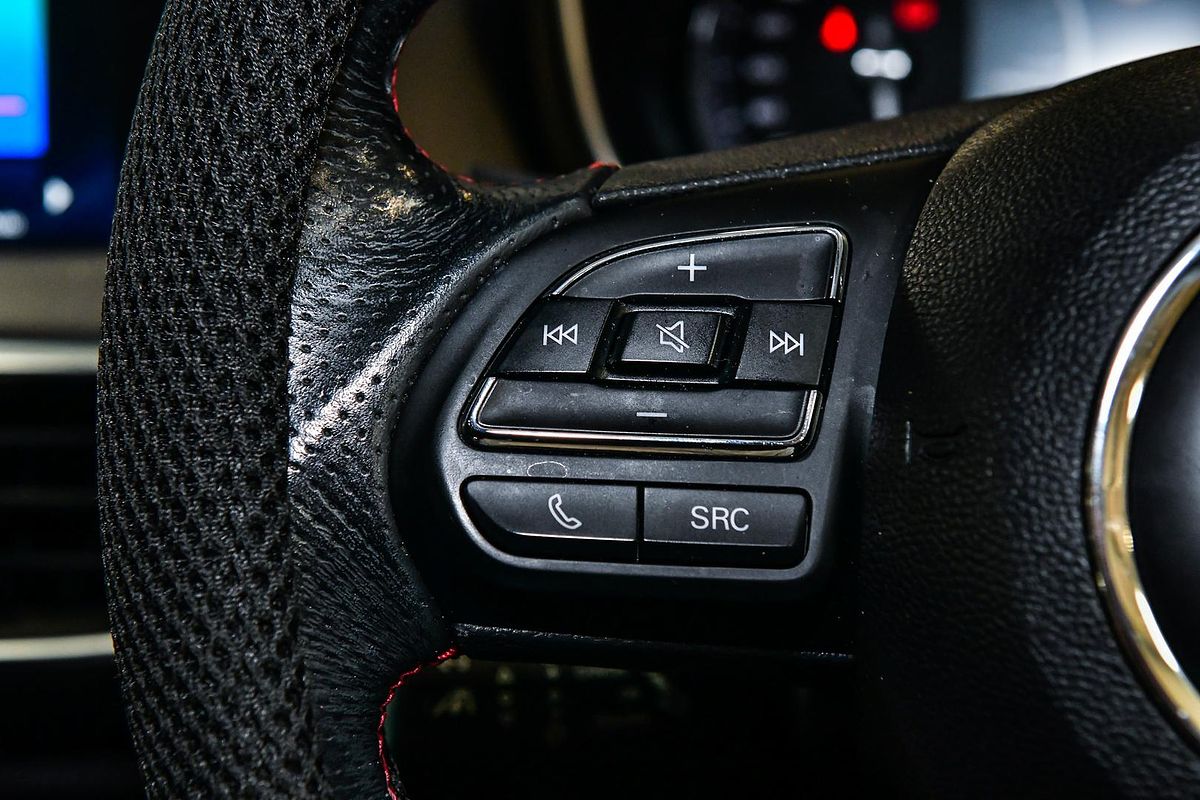 2022 MG HS Vibe SAS23