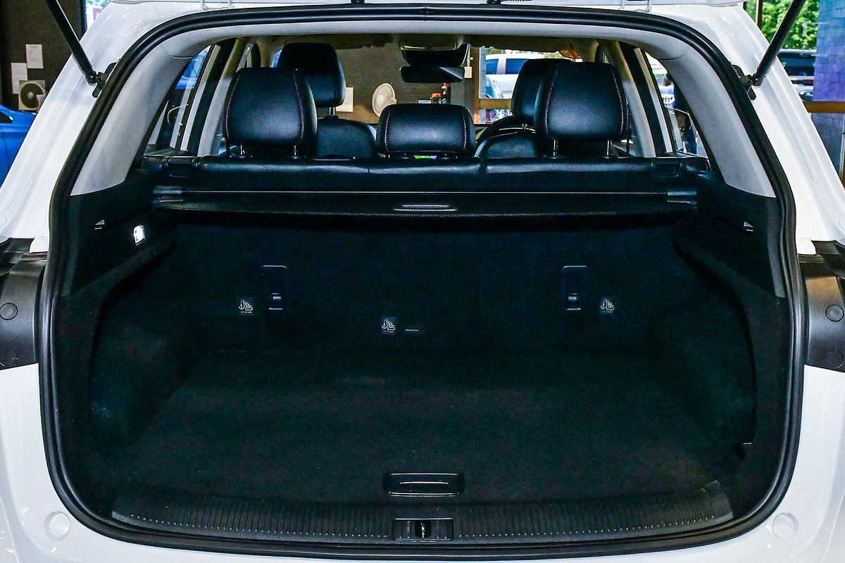 2022 MG HS Vibe SAS23