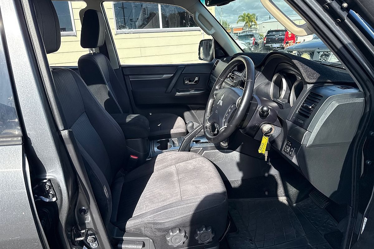 2014 Mitsubishi Pajero GLX-R NW