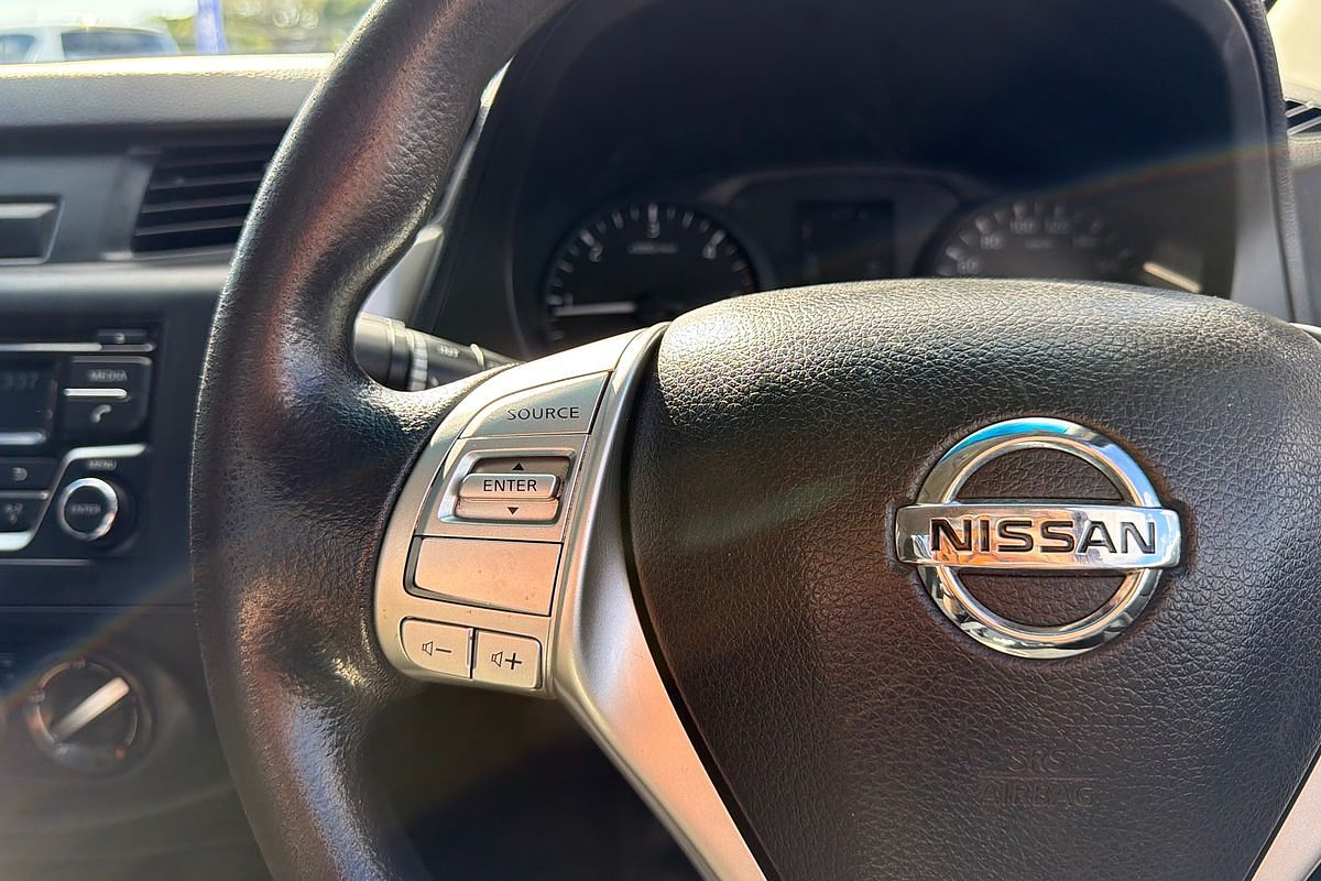 2017 Nissan Navara RX D23 Series 2 Rear Wheel Drive